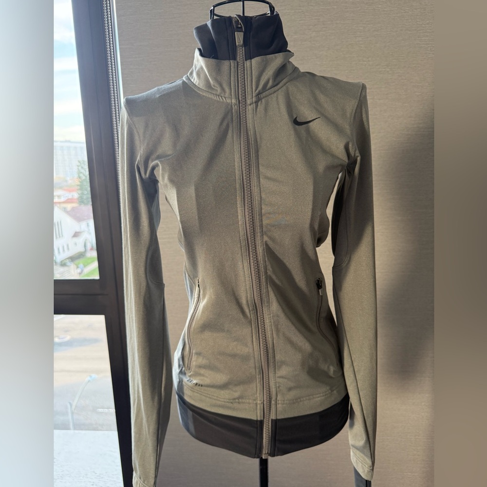 Dri-fit nike jacket